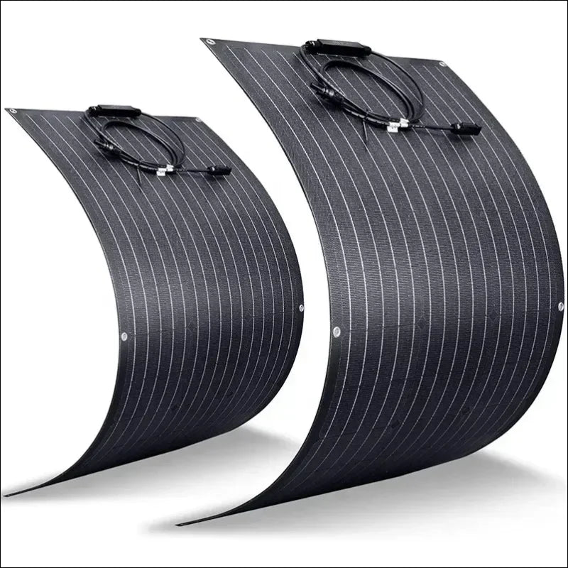 Flexible solarmodule mit gebogenem, dünnem design und sichtbaren photovoltaischen zellen.