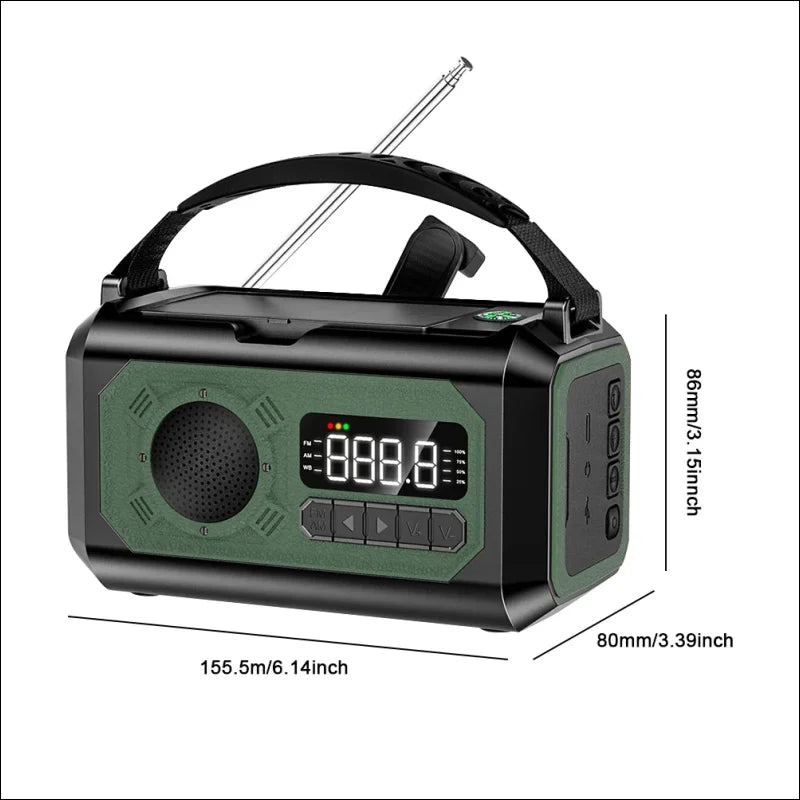 Tragbares digitalradio mit einziehbarer antenne und led-display.