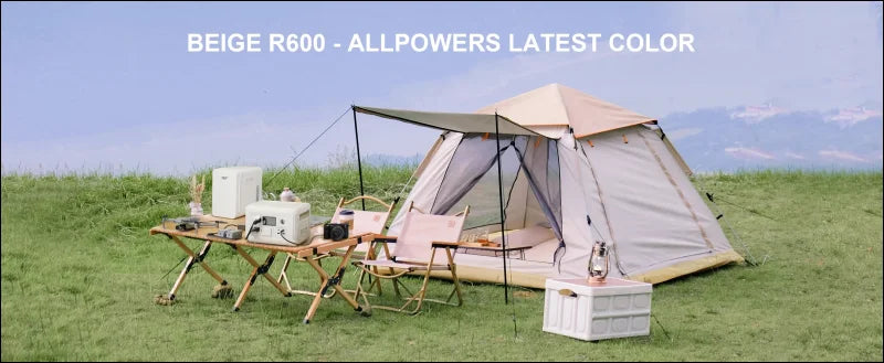 Beige Zelt mit Campingausrüstung und Allpowers R600 Outdoor-Generator im Vordergrund