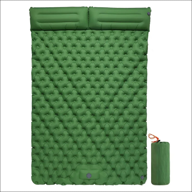 Grüne Camping-Luftmatte 200x120cm mit integrierter Fußpumpe und Aufbewahrungstasche