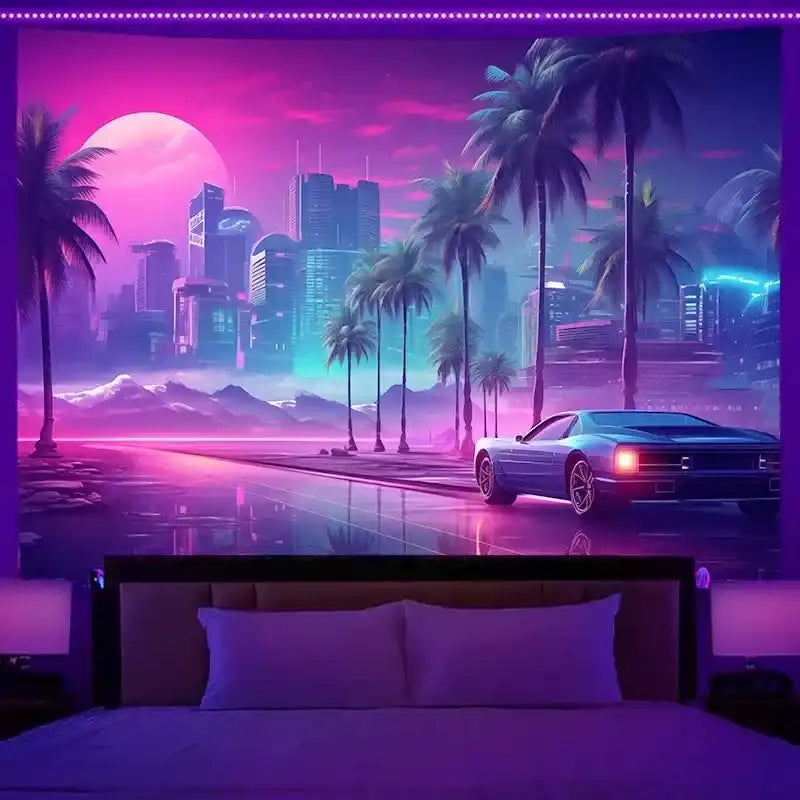 Neon-Synthwave-Stadtlandschaft-Tapisserie über einem Bett angebracht.